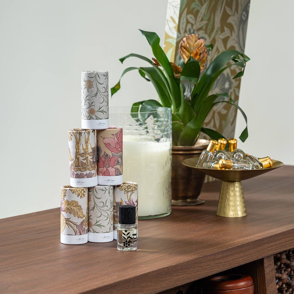 Mini Yamal Giveaway Station